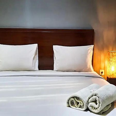 N hotel Tanah Abang Jakarta Bagian luar foto